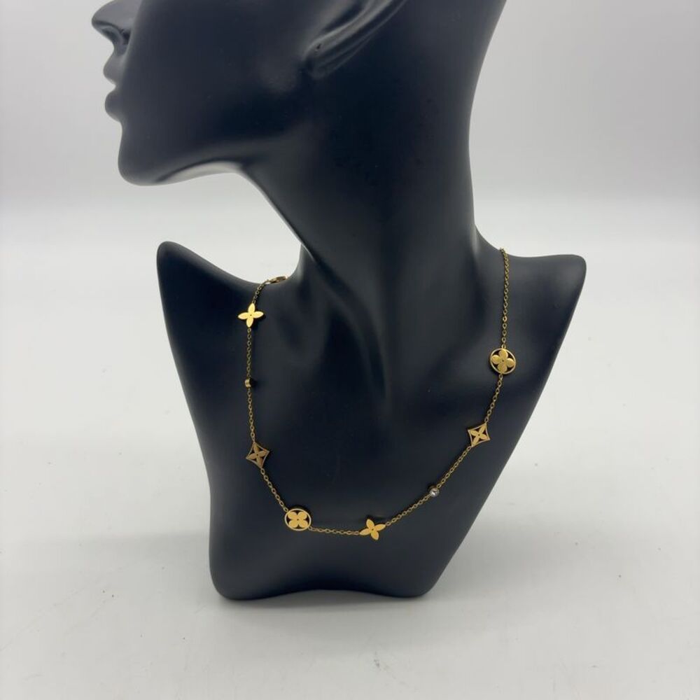 Fashion Jewelry Gold Floral Motif Station Necklace